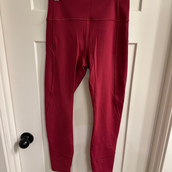 Lululemon In Movement legging - Picture 2 of 5